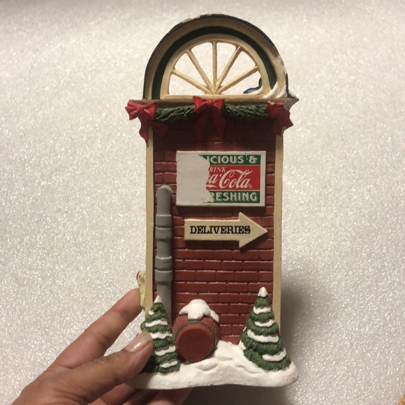 Vintage Coca Cola 1995 North Pole Bottling Works Collection - Picture 10 of 16